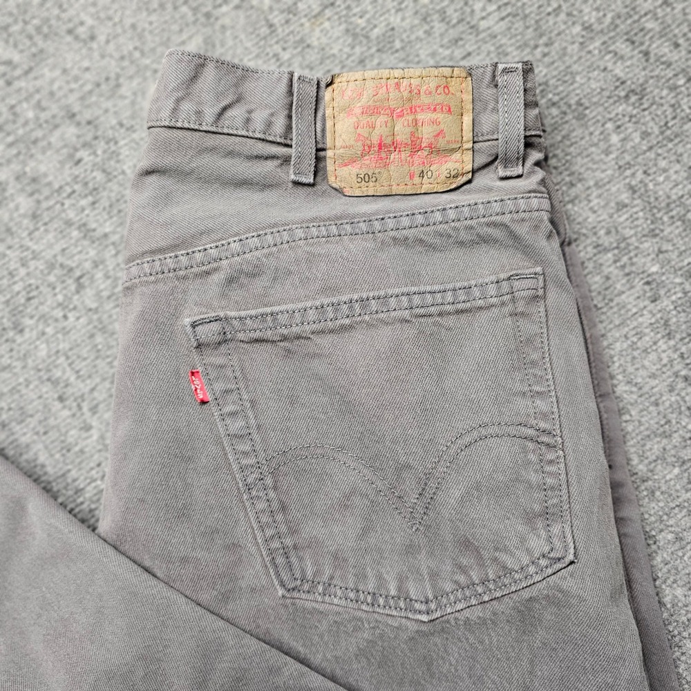 Levis 505 Regular Fit Gray Denim Jeans Mens 40x32 Straight Leg Cotton 005050637